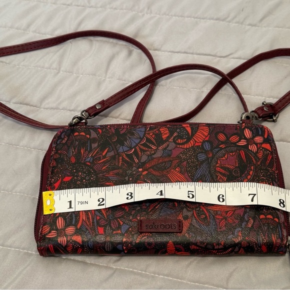 Sakroots crossbody wallet and phone carrier. - Picture 7 of 12